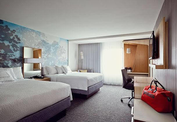 Courtyard By Marriott St Louis Chesterfield Bagian luar foto