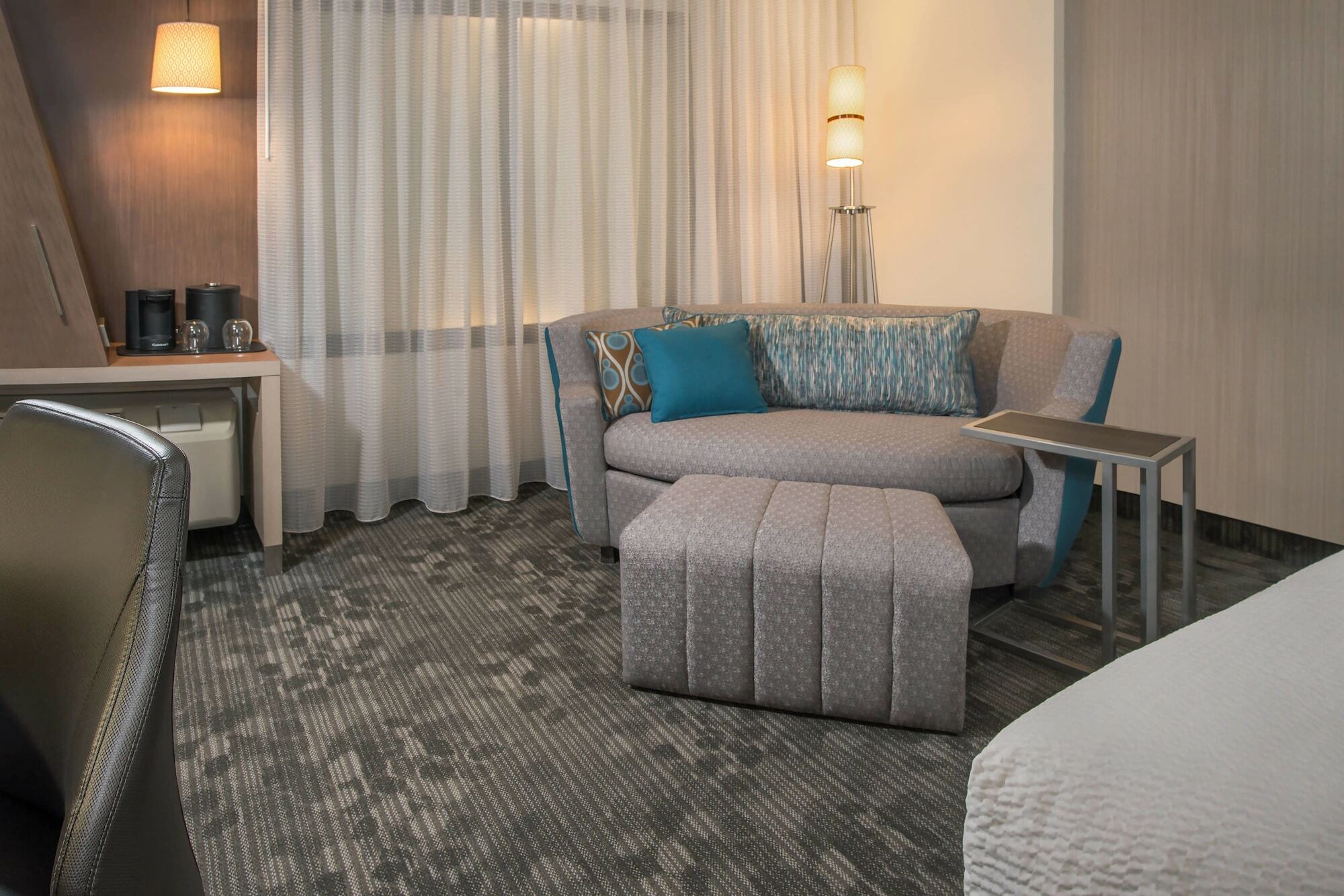 Courtyard By Marriott St Louis Chesterfield Bagian luar foto